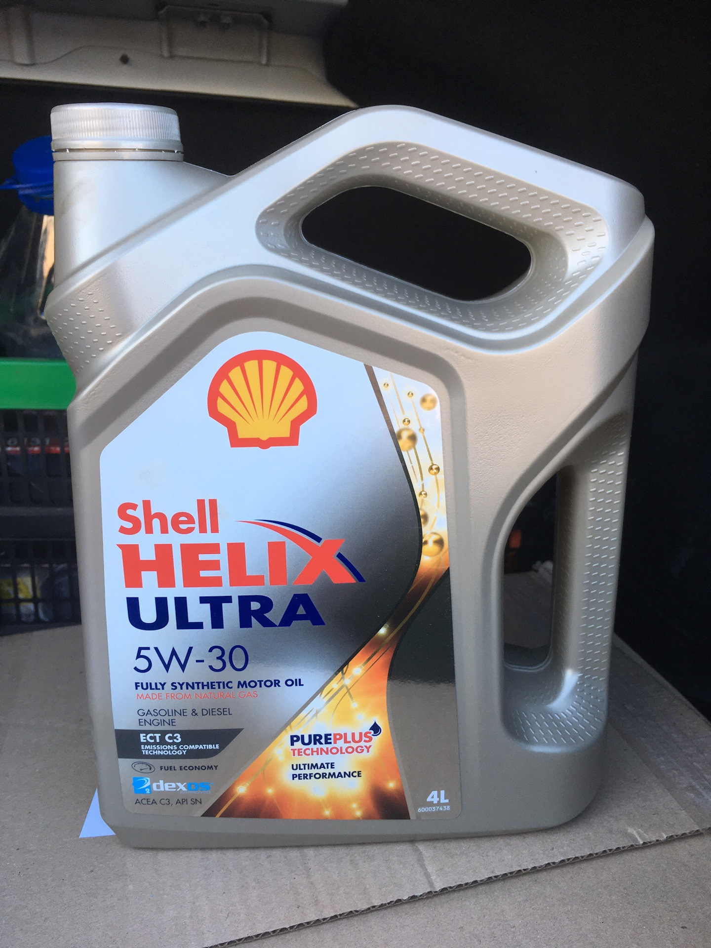Моторное масло кия рио. Shell 5w30 Hyundai. Моторное масло Киа Рио 3 1.6. Моторное масло Shell Helix Ultra 5w-30. Моторное масло 5в30 для Киа Рио.