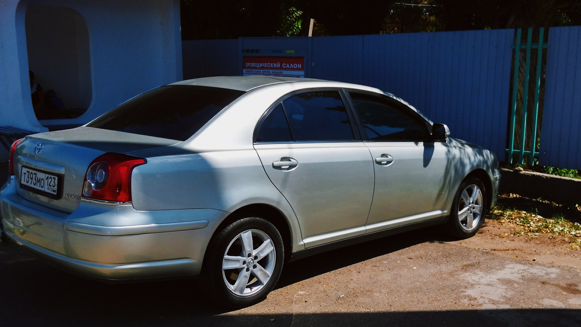 Toyota Avensis II 1.8 бензиновый 2007 | Terra на DRIVE2