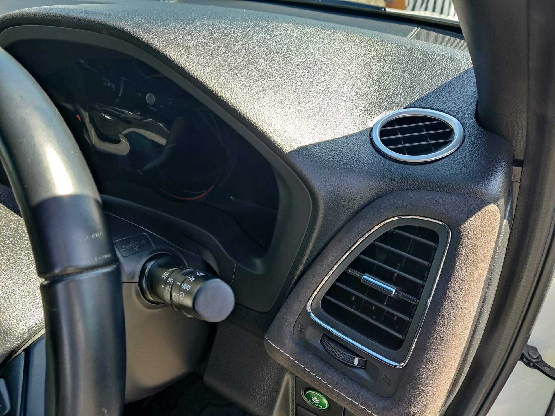 накладки на воздуховоды ваз 2106. кия спортейдж 4 накладки на воздуховоды. снять накладки воздуховодов. дефлекторы на воздуховод лада веста. дефлектор воздуховода шевроле круз.