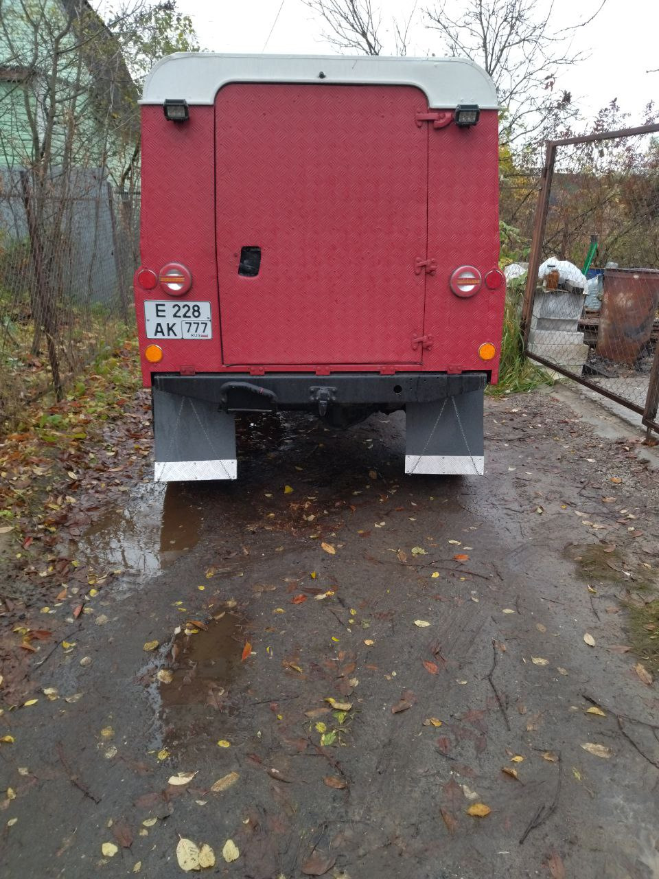 Задние брызговики — Land Rover Defender (L315/L316), 2,5 л, 1994 года ...