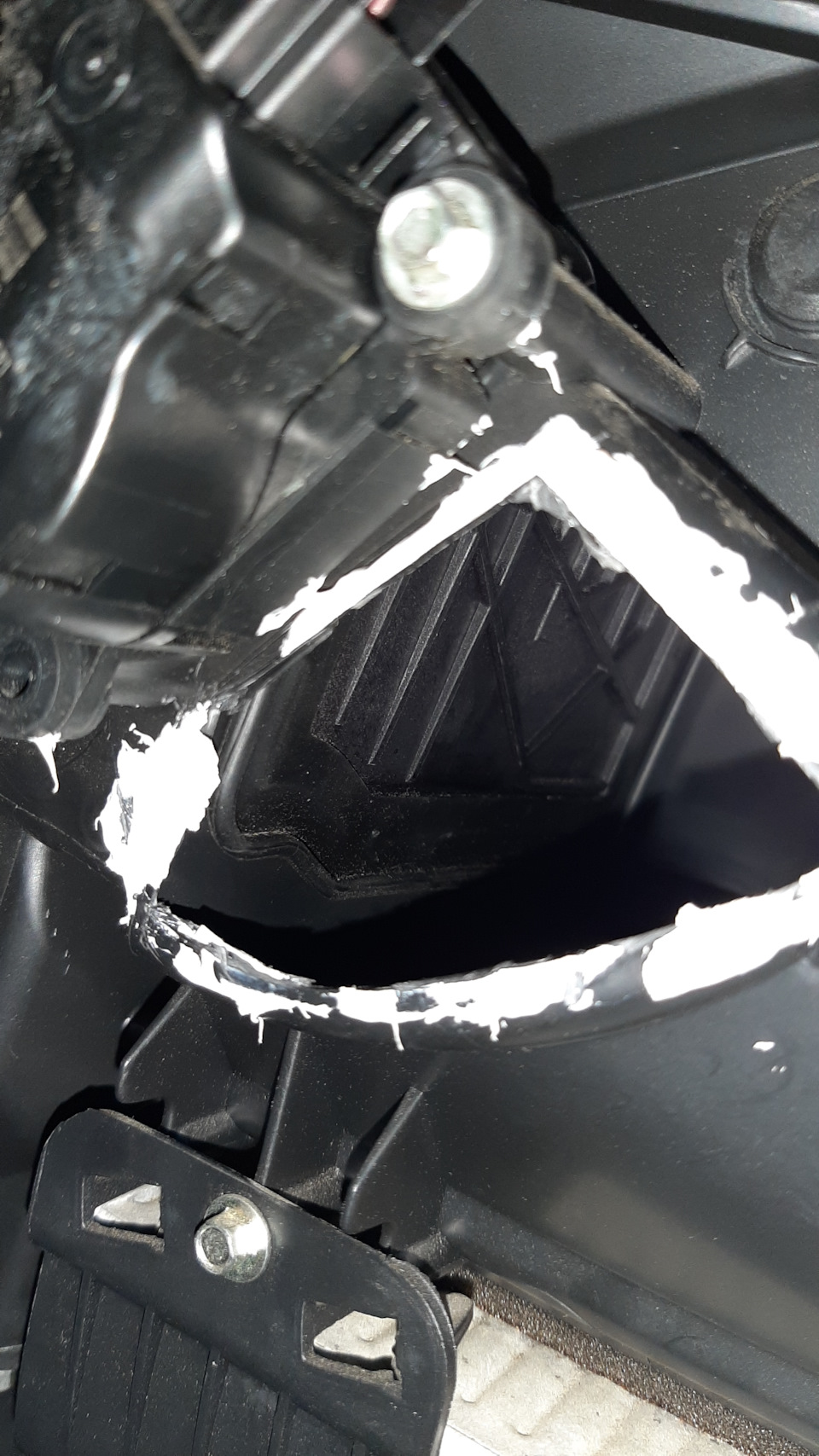 Печка дует горячим с левой стороны — Chevrolet Cruze (1G), 1,6 л, 2012 ...