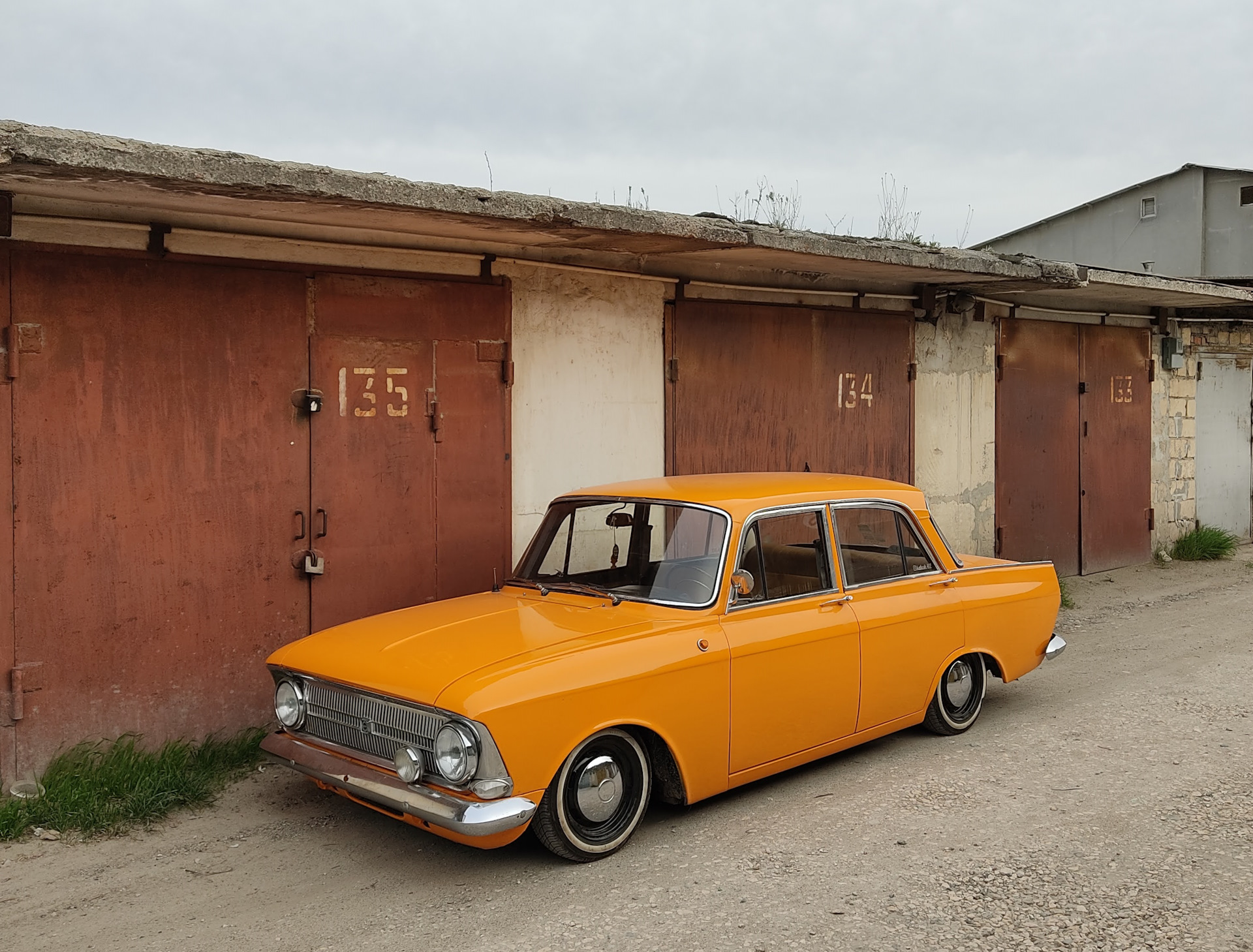 Barkas B1000 1985г.в. - Ретро Фуд-трак 