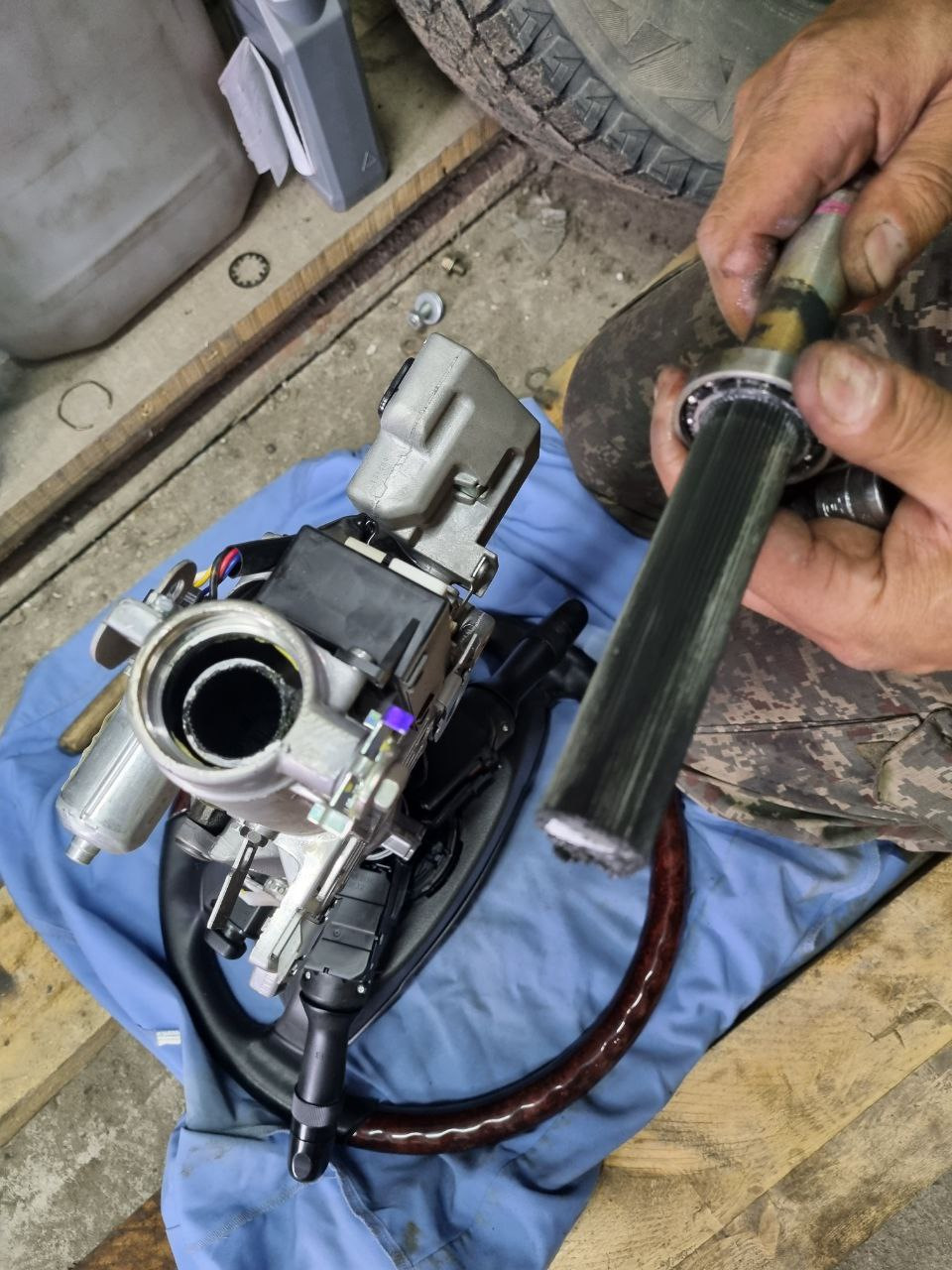 21. КАК ВЫЛЕЧИТЬ СТУК В РУЛЕВОЙ КОЛОНКЕ LEXUS LX570 ЗА СТО РУБЛЕЙ ...