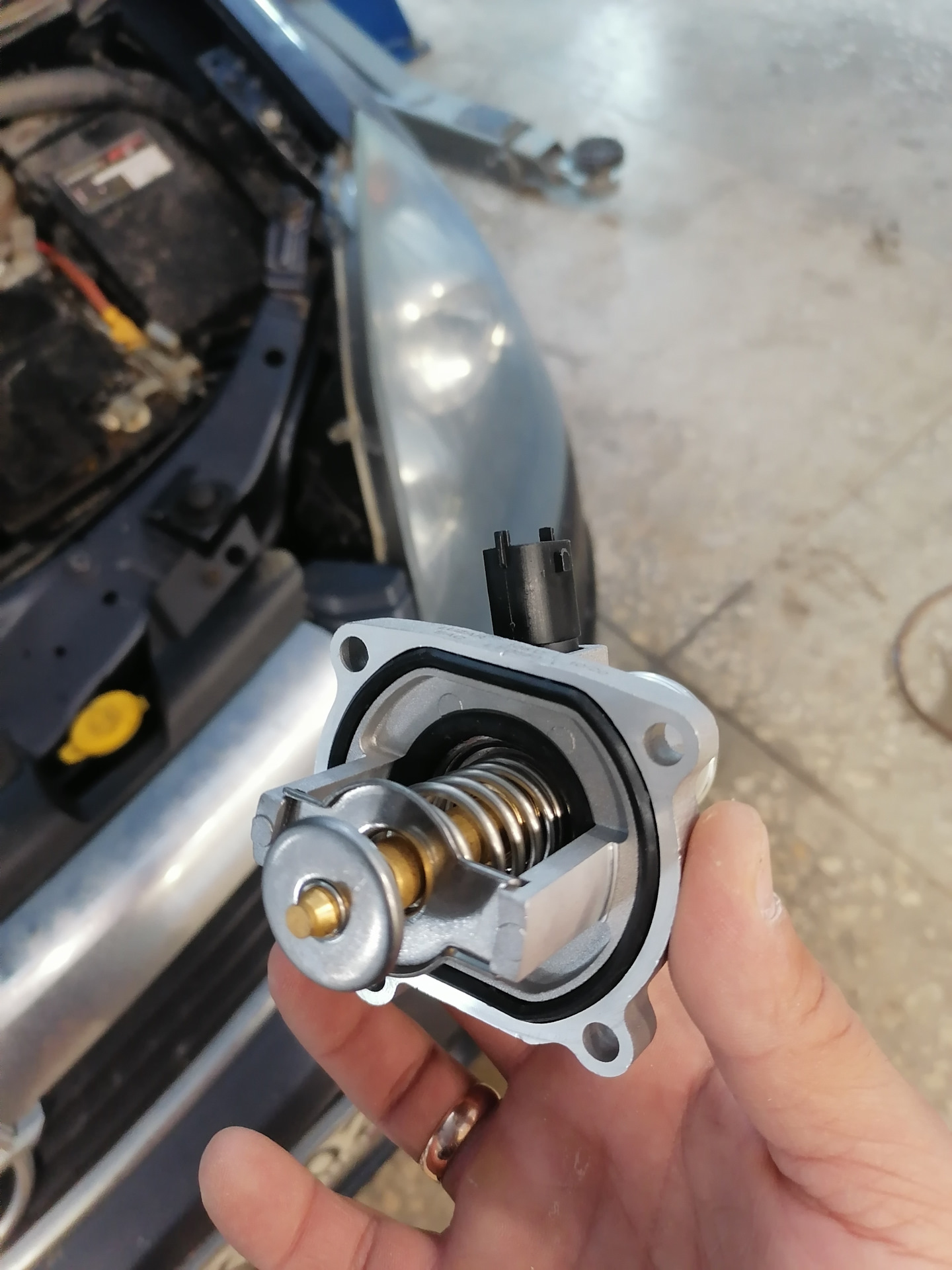 Загорелся ключ, чек погас, чек горел из-за газа. — Opel Zafira B, 1,6 л ...