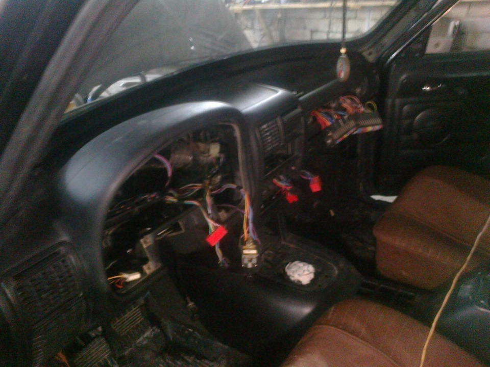 Замена приборной родной панели на ГАЗ 3110 — ГАЗ 2410, 2,5 л, 1991 года ...