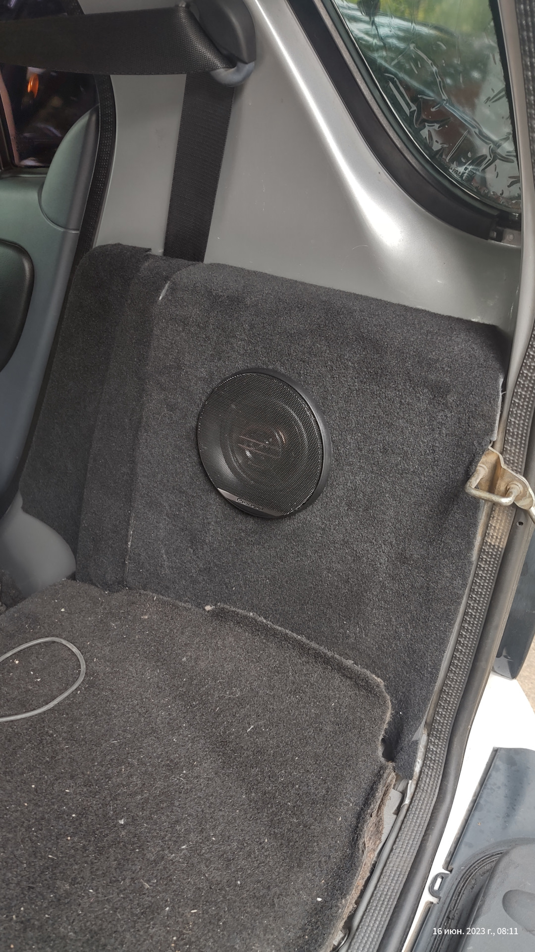 Акустическое оформление дополнительных динамиков — Smart fortwo (1G), 0 ...