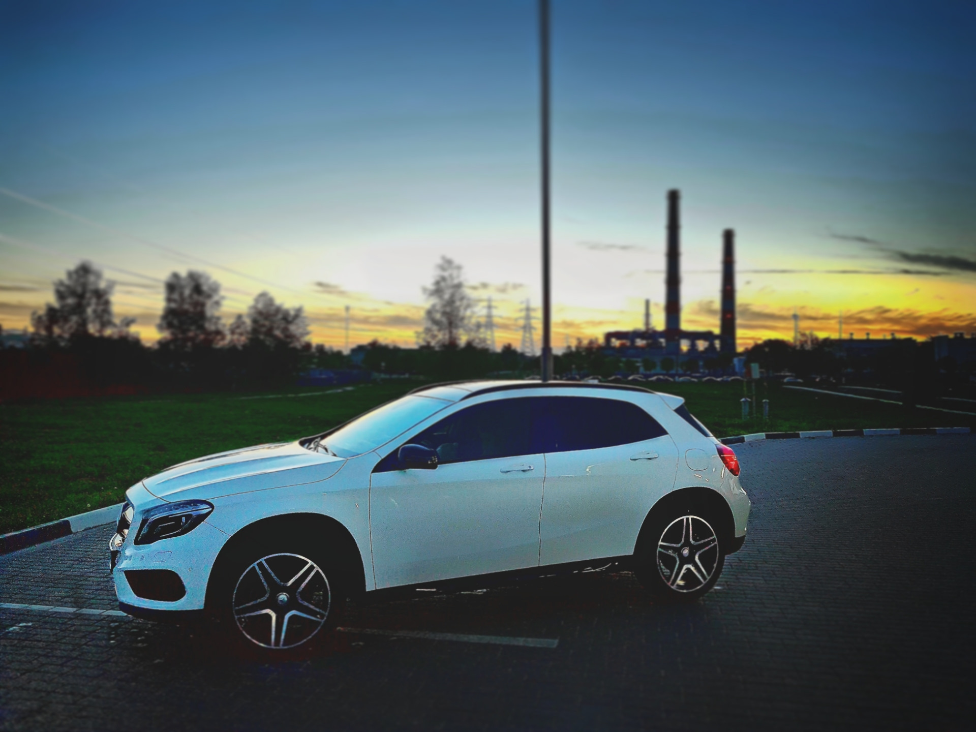 Реклама Mercedes Benz GLA