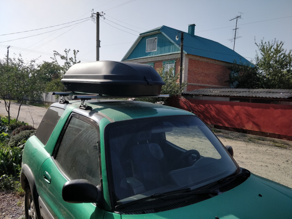 Бокс на крышу — Toyota RAV4 (I), 2 л, 1998 года | тюнинг | DRIVE2