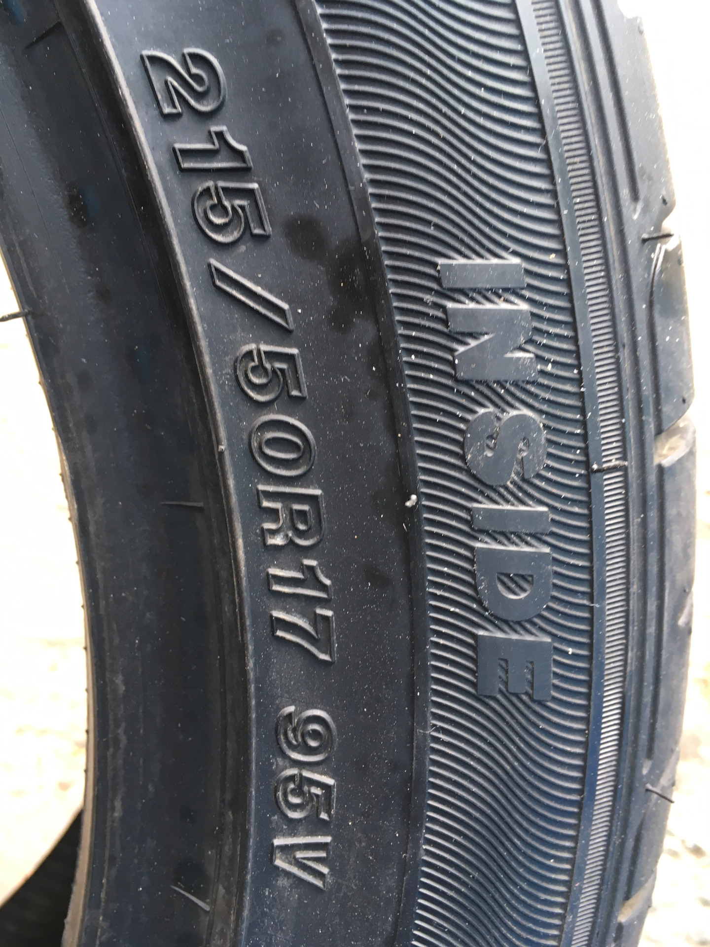 Goodyear 215 50 r17