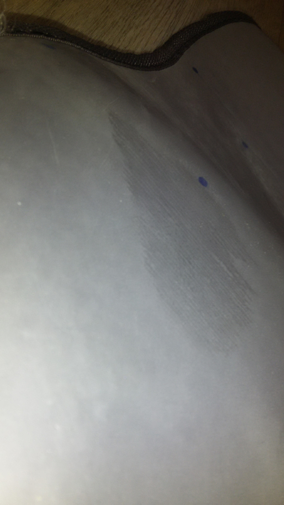 EIAAAgJtUuA 960 для чего нужен подпятник на коврик в машину