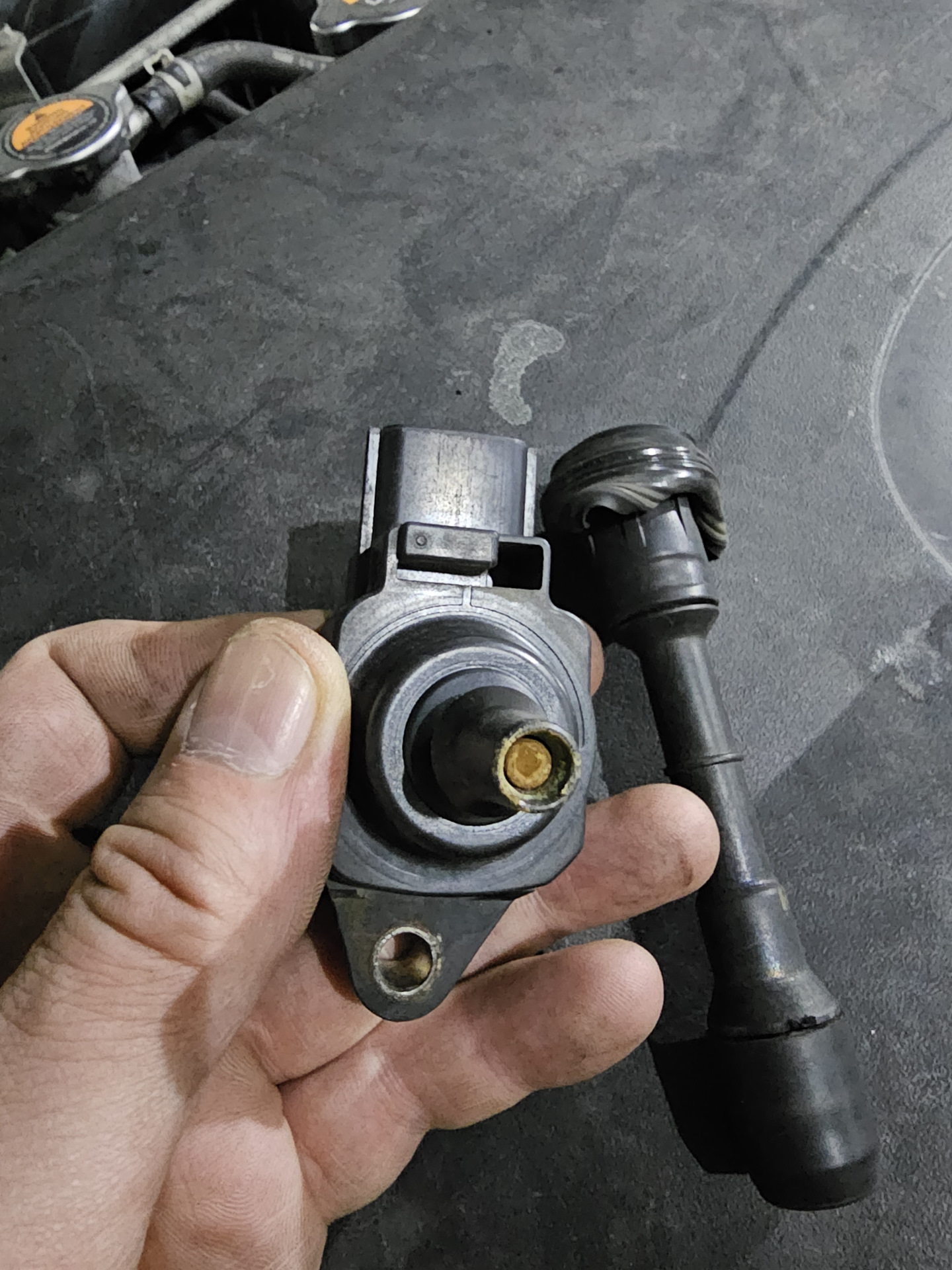 Катушка, свечи, трещина на лобовом — Infiniti FX (2G), 5 л, 2009 года ...