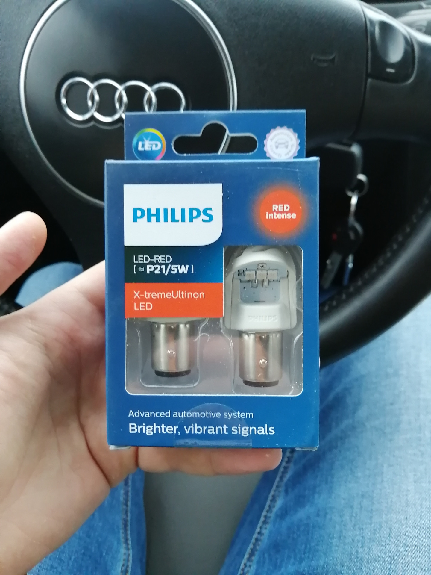 Светодиоды в задние габариты-стоп сигналы — Audi Allroad (C5), 2,5 л ...