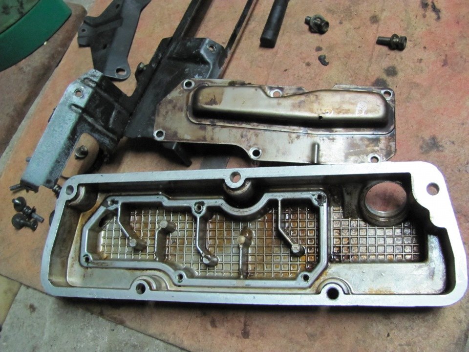 прокладка сапуна клапанной крышки заз сенс 1. Zaz chance 1. 5. клапанная крышка заз шанс. 3 lanos клапанная крышка.