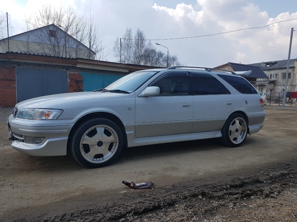 5. 2. 5. 5 2000. тойота камри грация 1999 2.