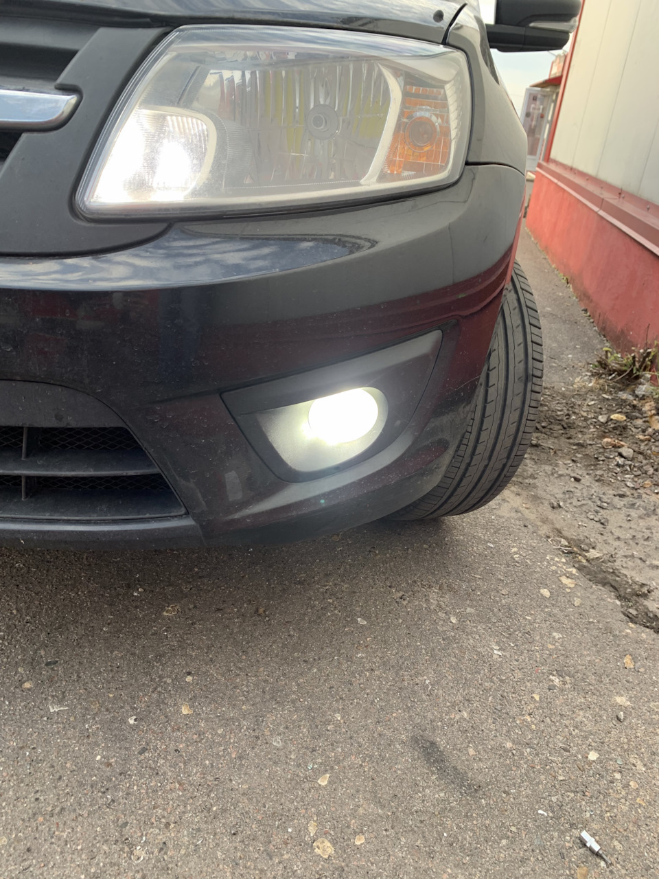 LED лампы в туманки Лада Гранта — Lada Гранта Лифтбек (1G), 1,6 л, 2015 ...