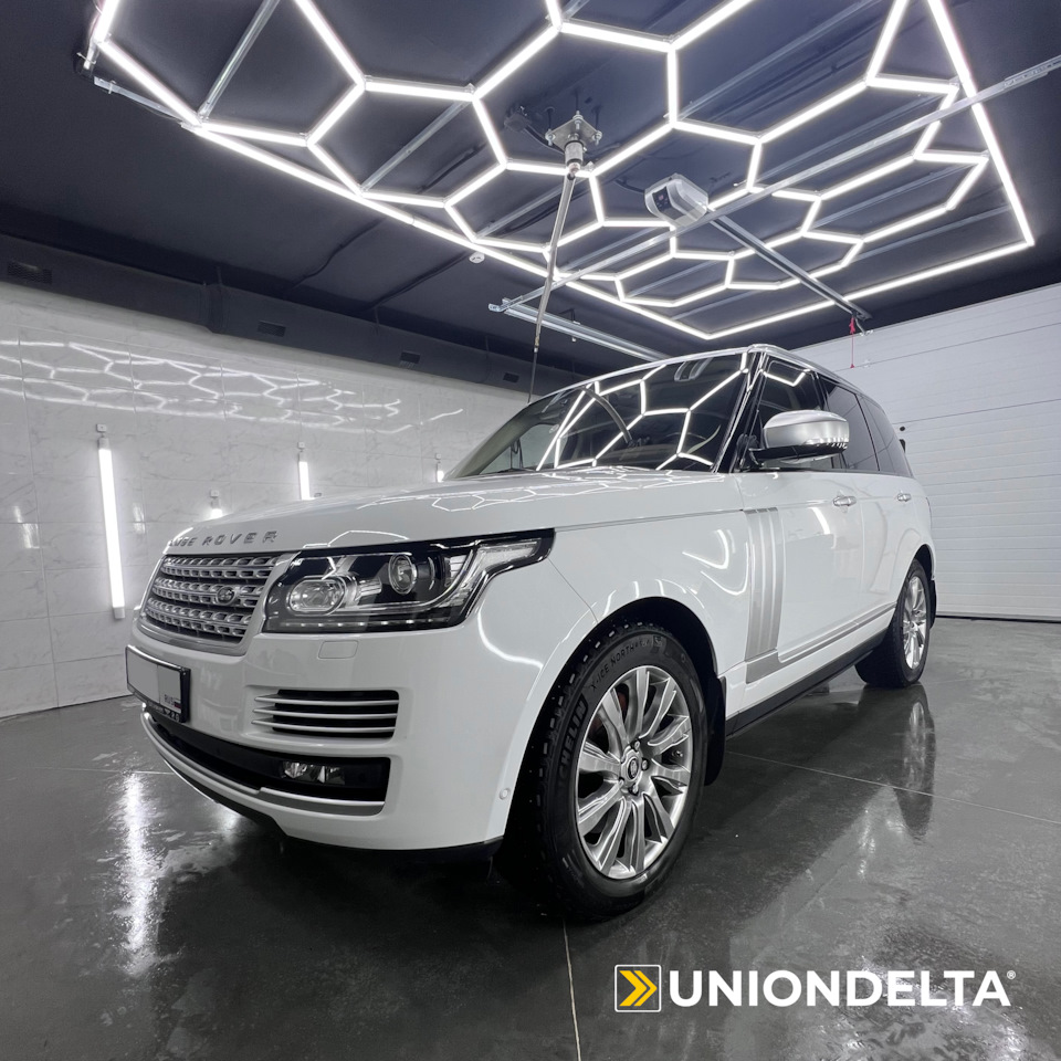 Лобовое стекло Range Rover под бескомпромиссной защитой DELTAPLEX 300  Series WPF SR PS — UNIONDELTA на DRIVE2