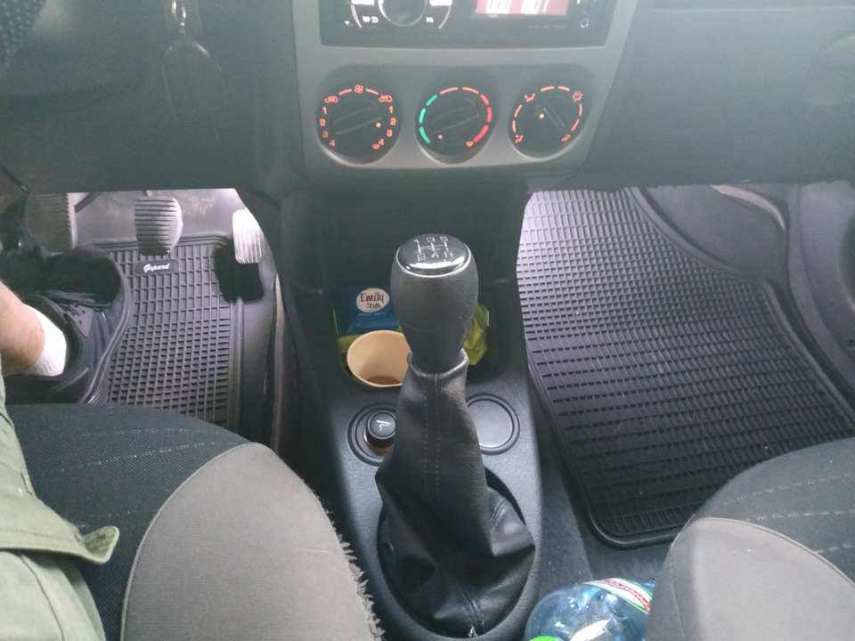Немного света в ноги — Peugeot Partner, 1,4 л, 2007 года | своими ...