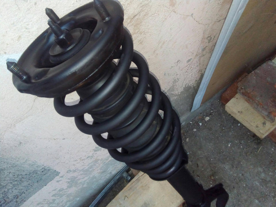 Тук-тук! Кто там?! Подвеска. — Mitsubishi Legnum, 1,8 л, 1997 года ...