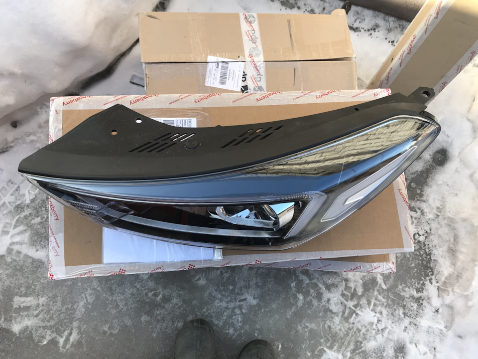 Фара левая Hyundai Tucson 3 LED на Hyundai Tucson (TL). Б/у | 35 000 ...
