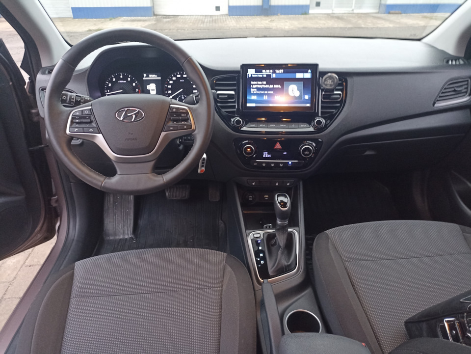 Фото в бортжурнале Hyundai Solaris (2G). Запчасти на фото: L24505