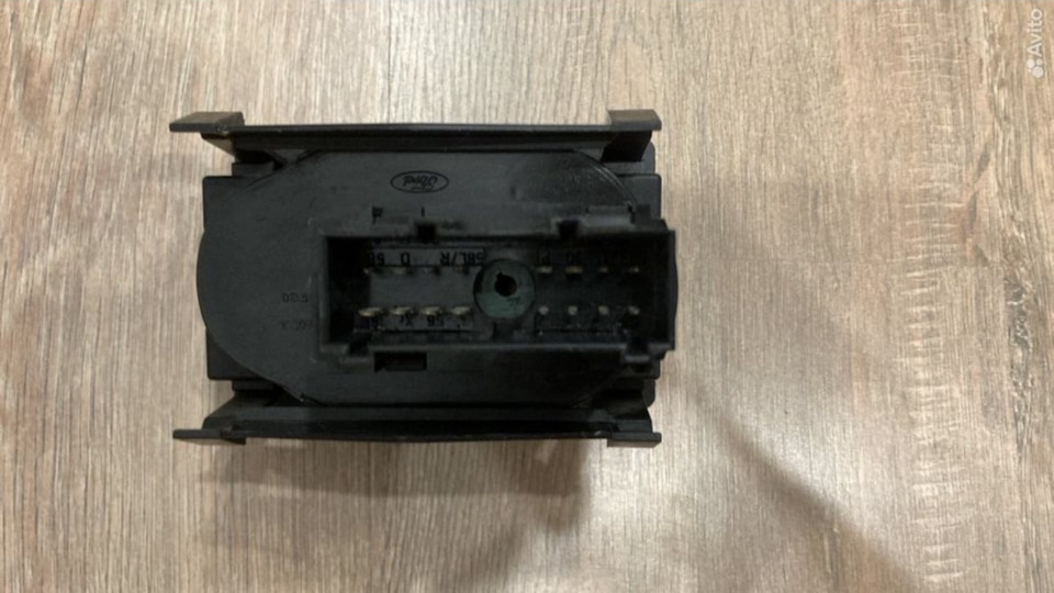 Блок переключения света фар на Ford C-Max I, Ford Focus Hatchback II ...