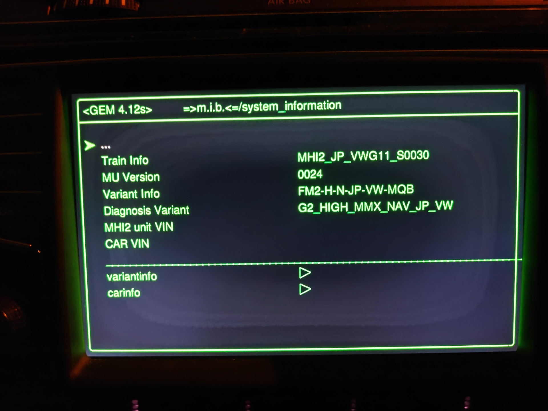 Перевод мультимедиа — Volkswagen Touran (2G), 1,4 л, 2016 года ...