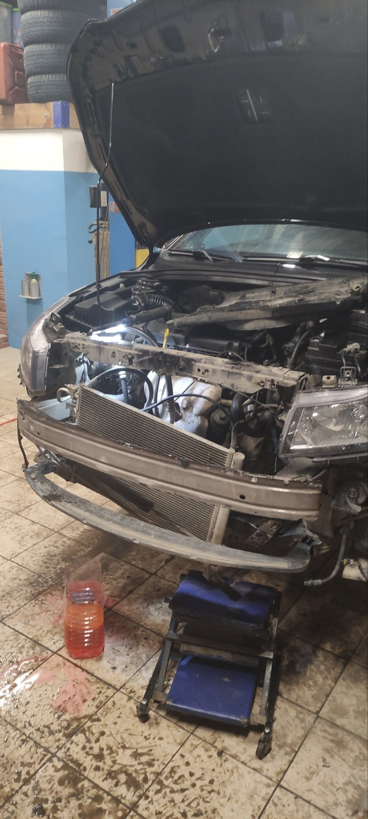 Потек радиатор. Замена — Chevrolet Cruze Hatchback, 1,8 л, 2013 года ...