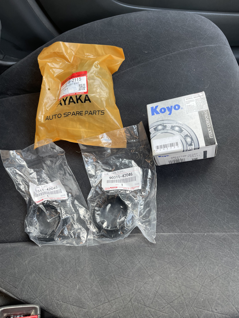 Фото в бортжурнале Toyota Premio (T240). Запчасти на фото: 9031142046