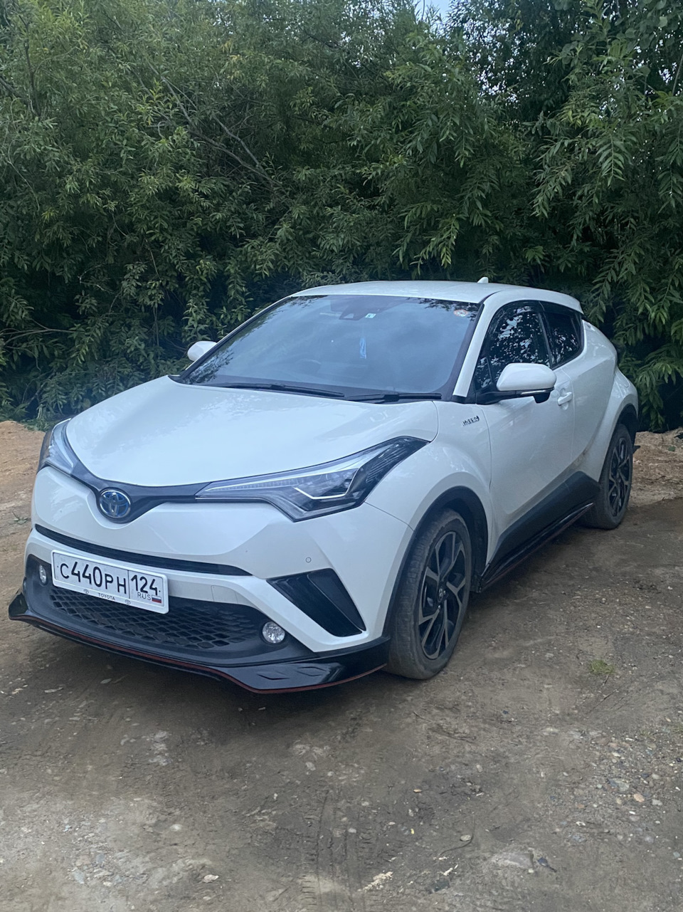 Коврики в салон авто — Toyota C-HR, 1,8 л, 2017 года | своими руками |  DRIVE2