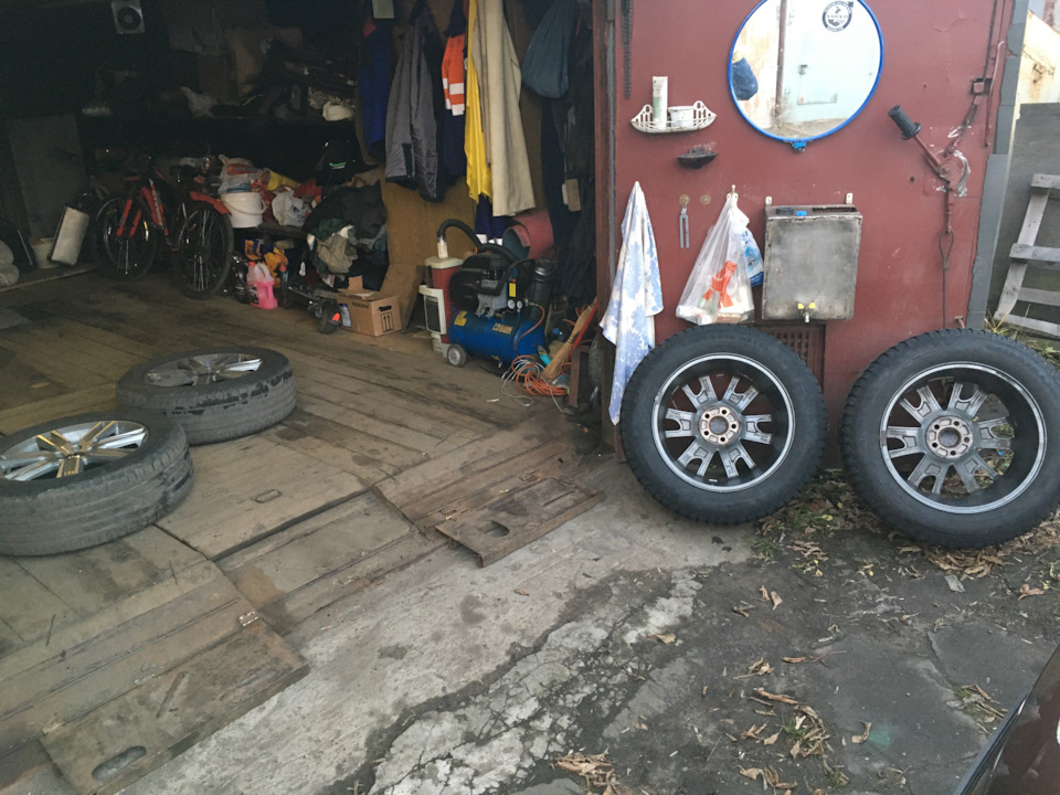 Фото в бортжурнале Volvo XC60 (1G)