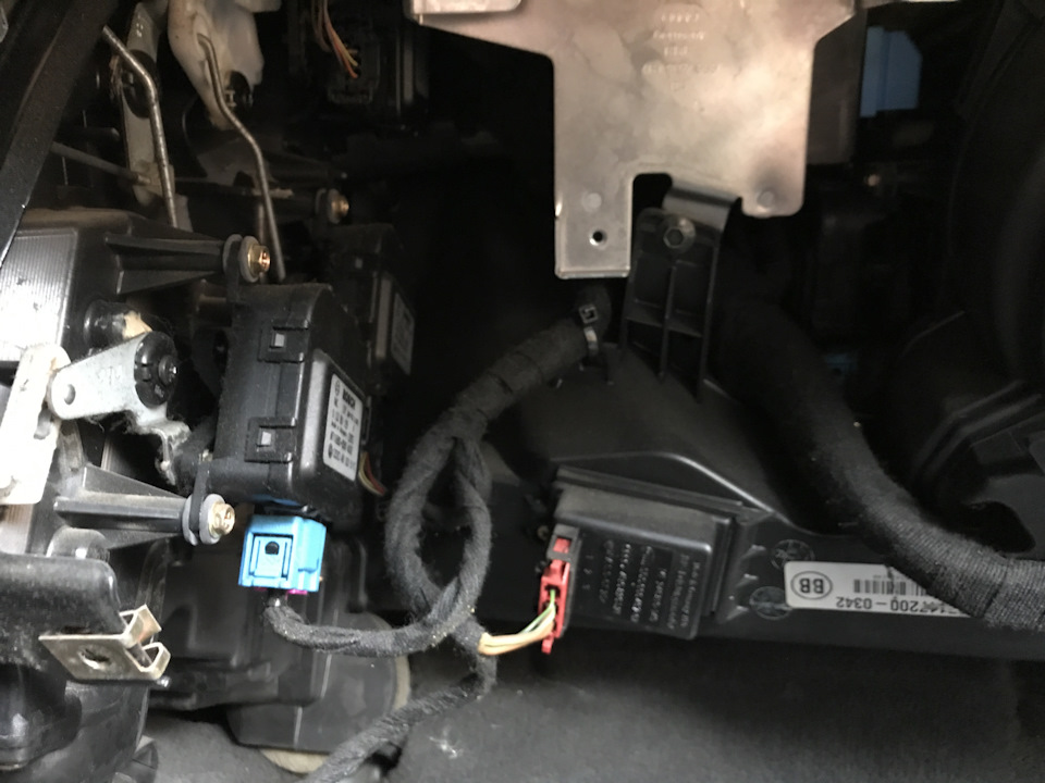 Моторчики — Audi Allroad (C5)