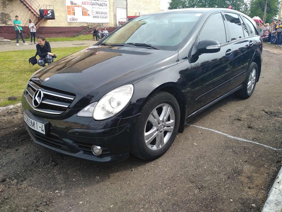 Фото в бортжурнале Mercedes-Benz E-Class Estate (S124)