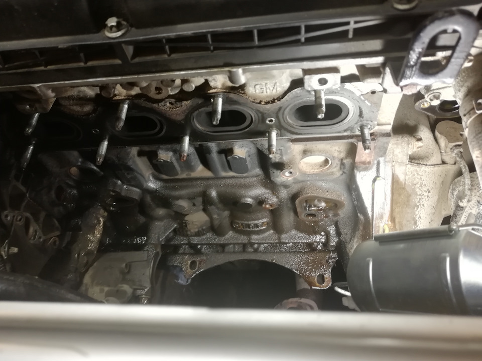 Четвёртый. Замена прокладок теплообменника. — Opel Astra H, 1,6 л, 2008 ...