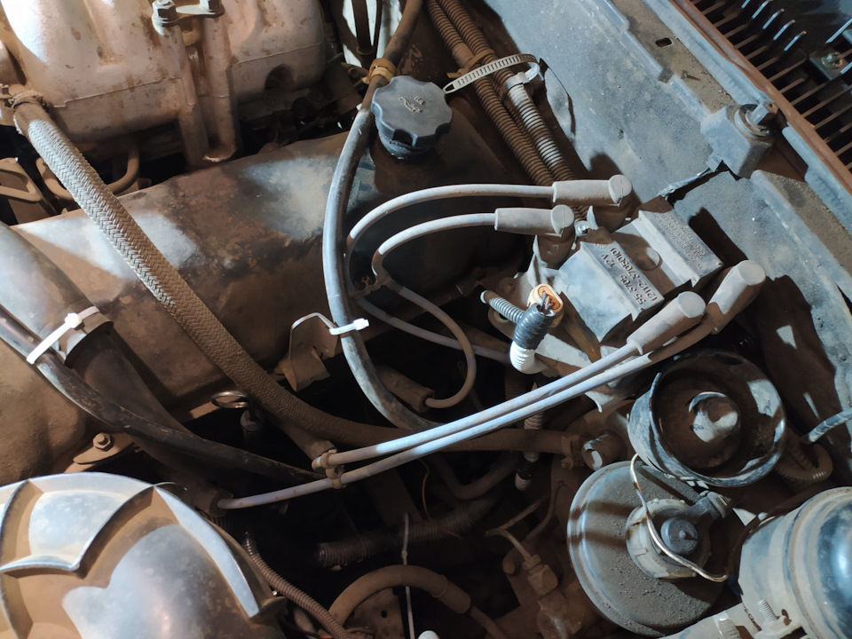 Перенос модуля зажигания, немного жестянки — Chevrolet Niva, 1,7 л ...