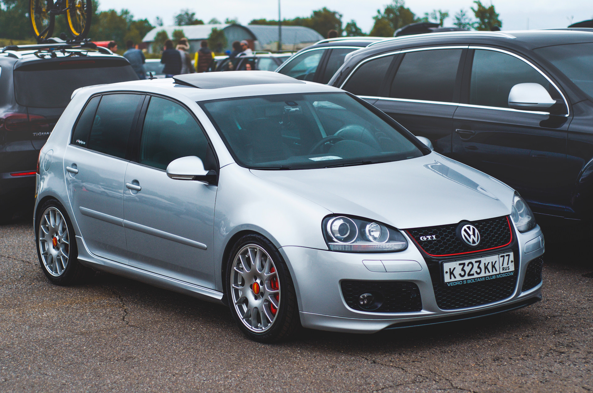 Volkswagen Golf v GTI