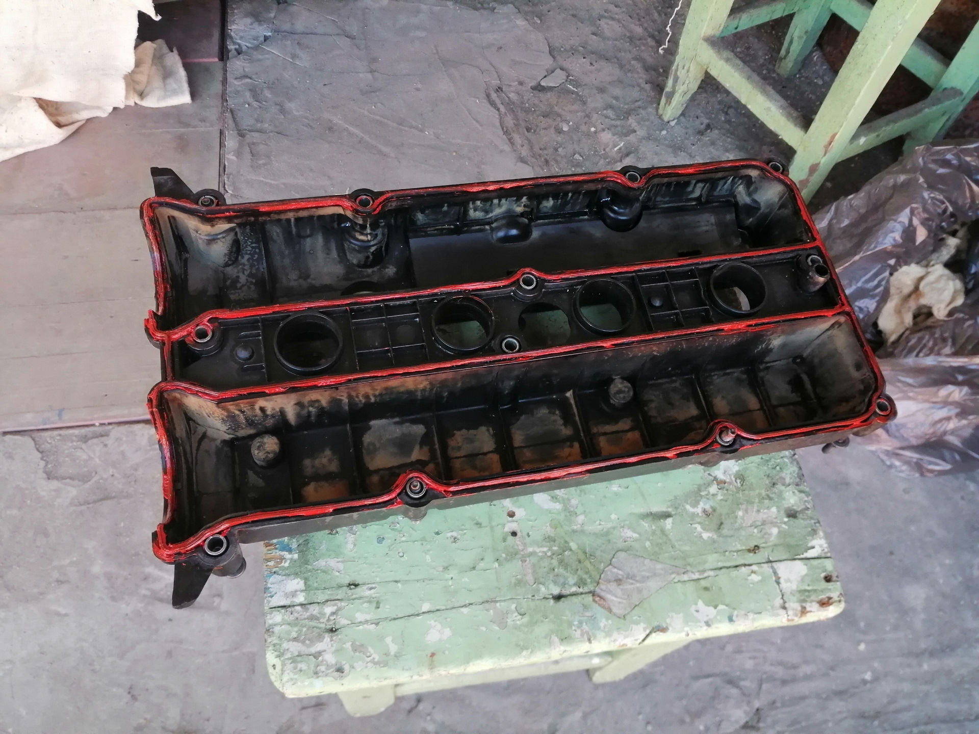Замена прокладки клапанной крышки — Ford Fusion, 1,4 л, 2005 года ...