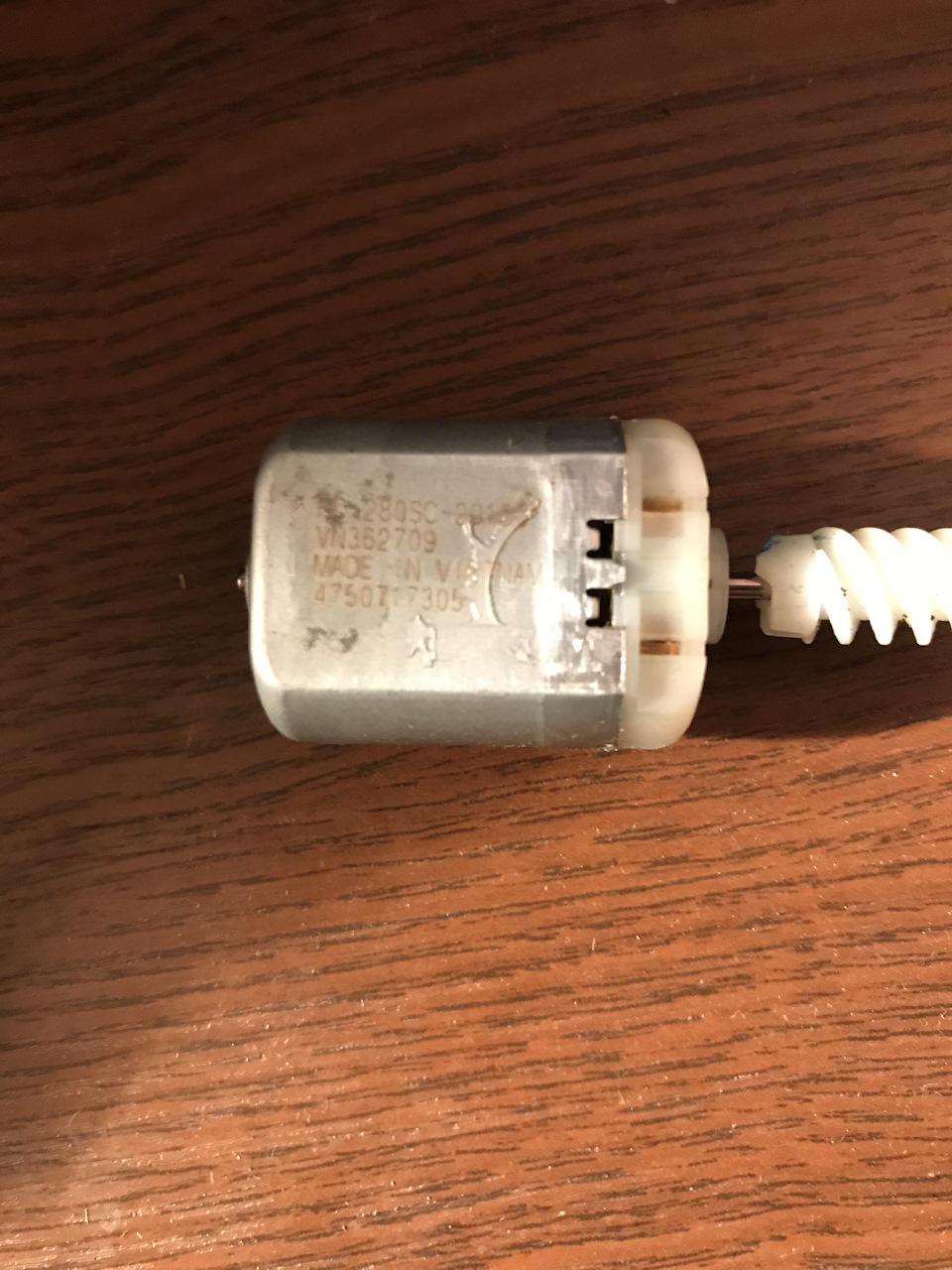 Замена моторчика в замке 805030020R Рено Флюенс и Меган. — Renault ...