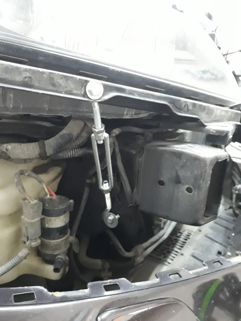 Устранение провисания переднего бампера. — Honda Accord (7G), 2 л, 2006 ...