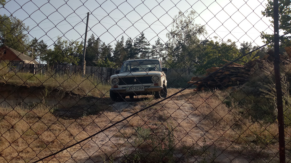 Потекли задние амортизаторы и нас уже больше чем 800)) — Lada 21011, 1 ...
