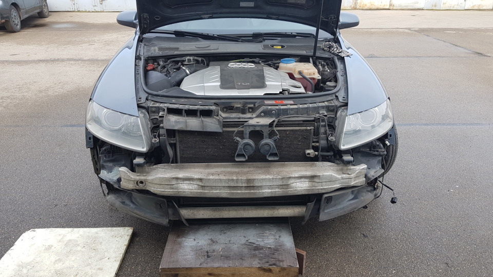 скинул бампер — Audi A6 Avant (C6)