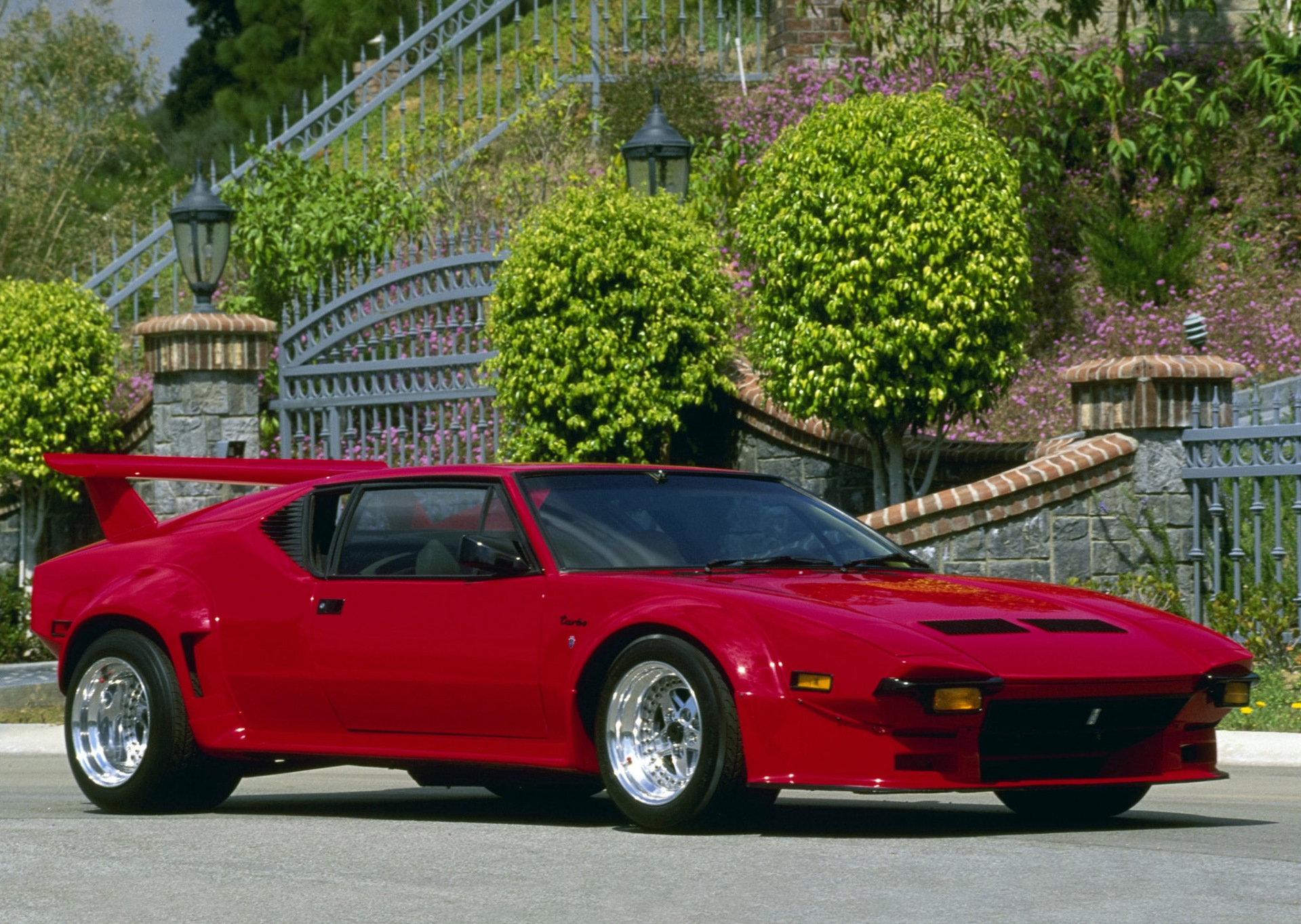 De Tomaso Pantera 1974 года