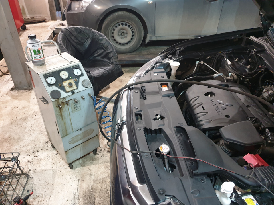 Профилактика. Чистка дроссельной заслонки и промывка инжектора ...