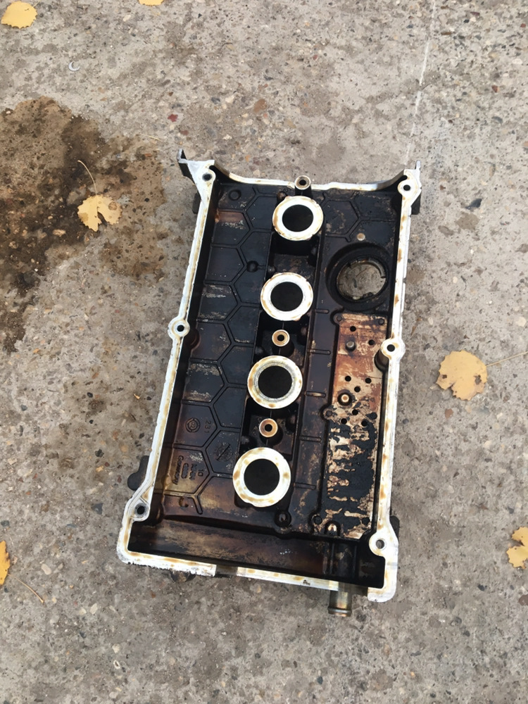 Чистим вкг и меняем прокладку клапанной крышки — Volkswagen Golf Mk4, 1 ...