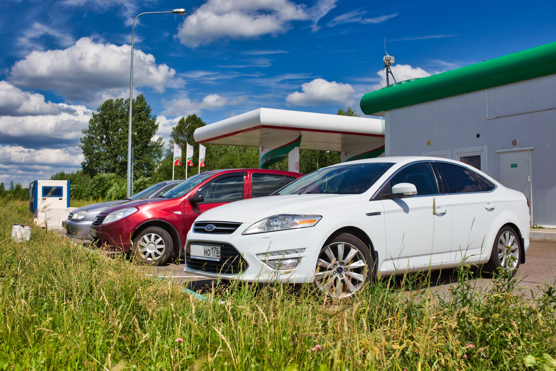 Поездка в деревню Псковской области и Пушкинские горы — Ford Mondeo IV, 2  л, 2014 года | путешествие | DRIVE2