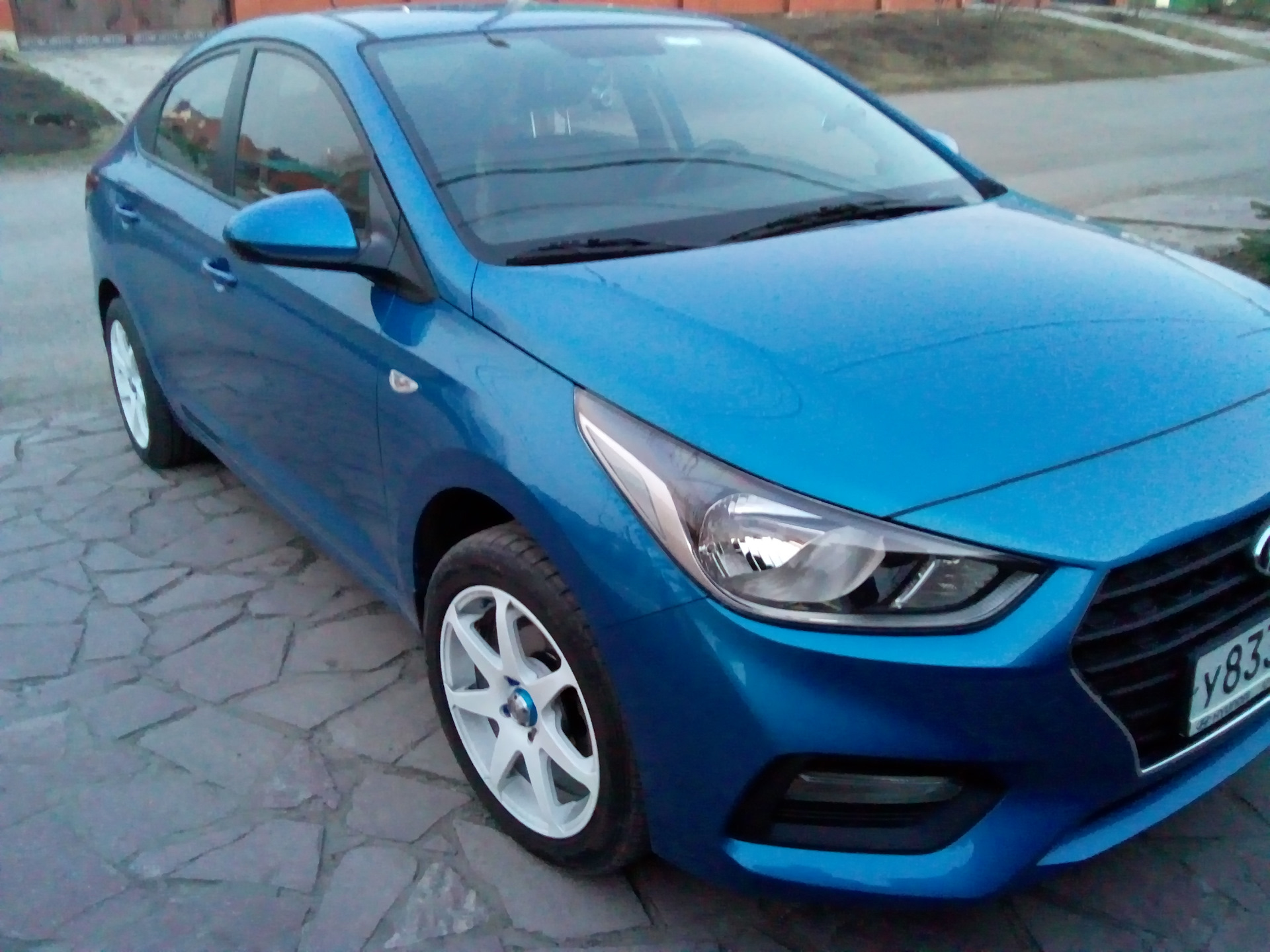 Hyundai solaris цвета