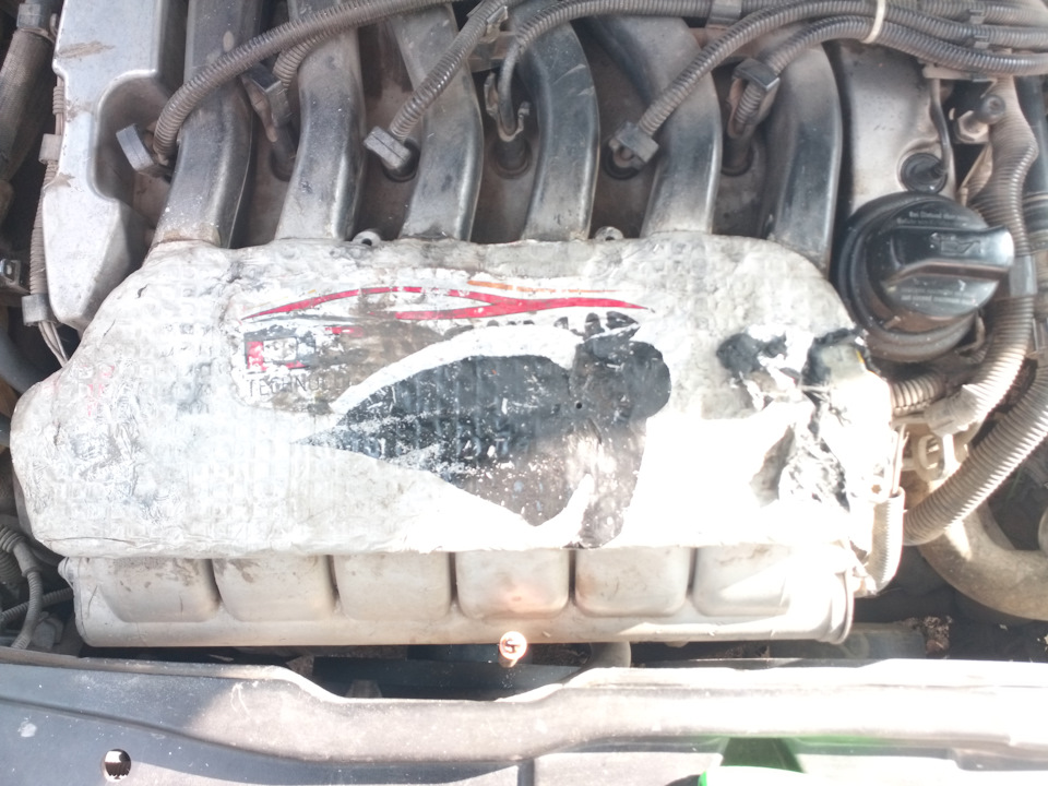 Ремонт крышки впускного коллектора — Volkswagen Bora (1G), 2,8 л, 2001 ...