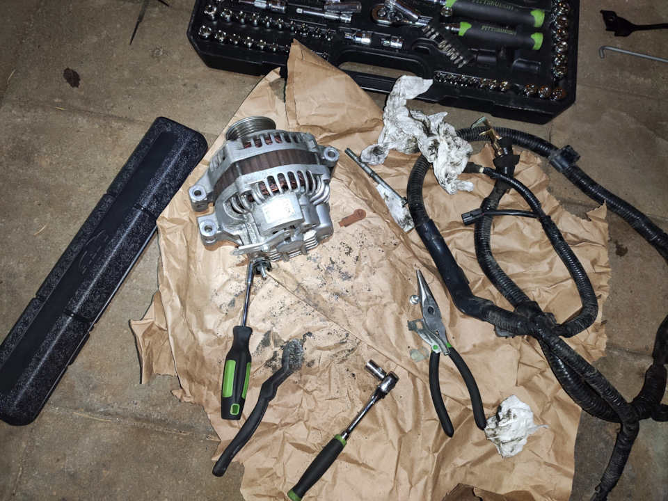 Замена генератора, замена масла и… Что делать если оборвался тросик ...