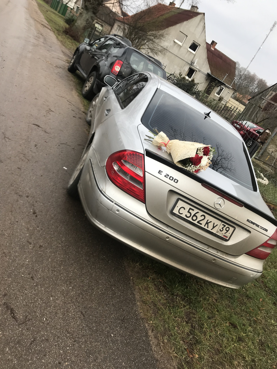 Запах бензина — Mercedes-Benz E-class (W211), 2 л, 2003 года | поломка |  DRIVE2