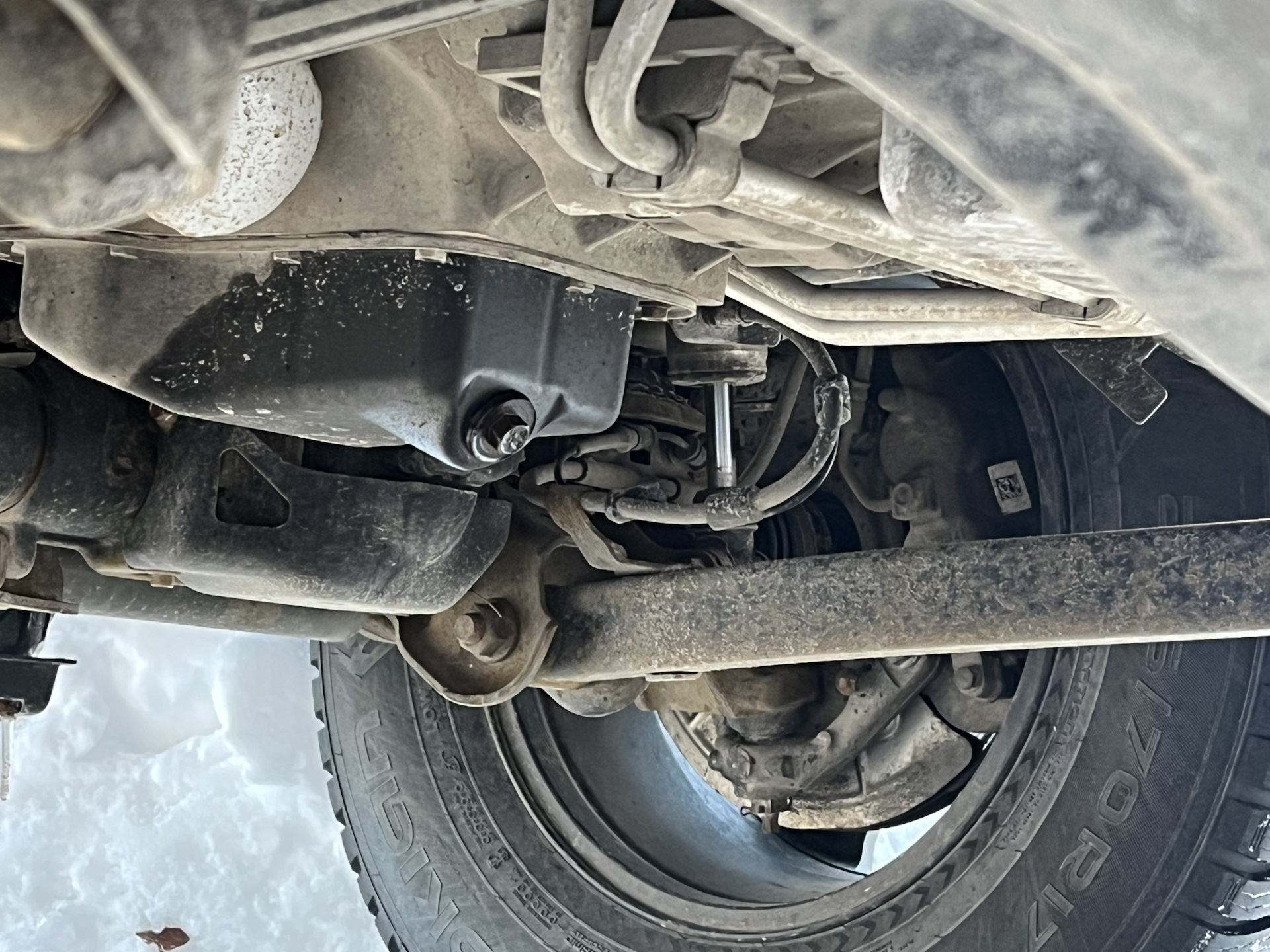 Не пора ли поменять сливной болт? — Jeep Wrangler (JL), 2 л, 2018 года ...