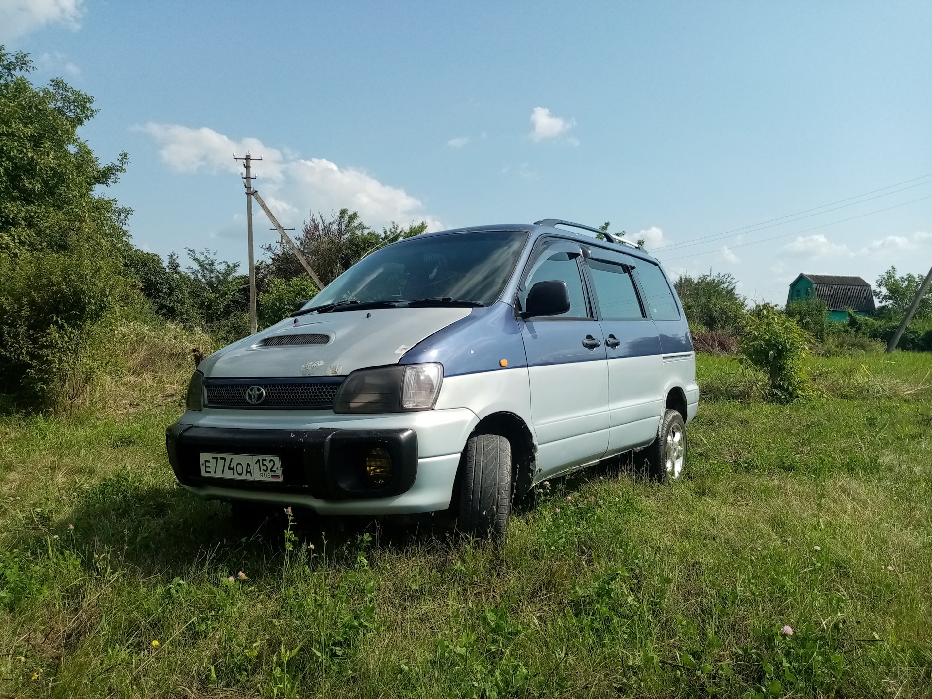 Тойота лайт айс. Toyota Lite Ace 2010. Тойота Лайт Эйс Ноах. Toyota Lite Ace Noah. Toyota Lite Ace Noah 2010.